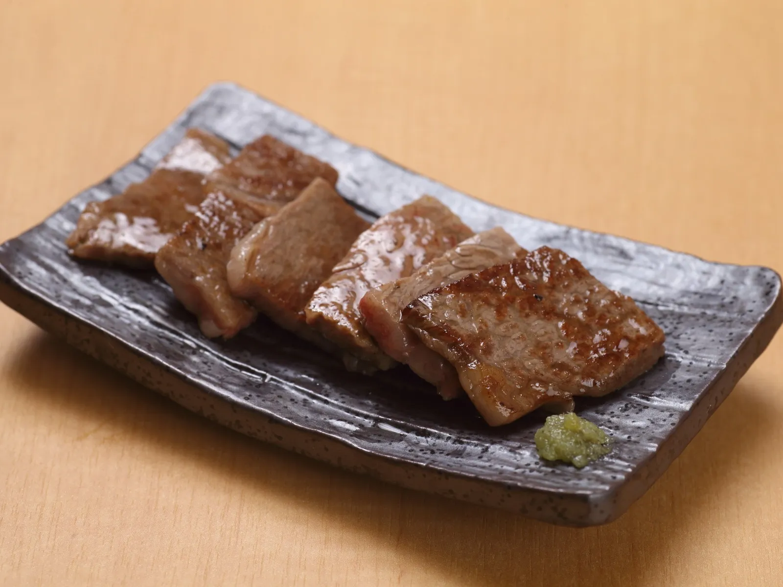 黒毛和牛ロース鉄板焼き